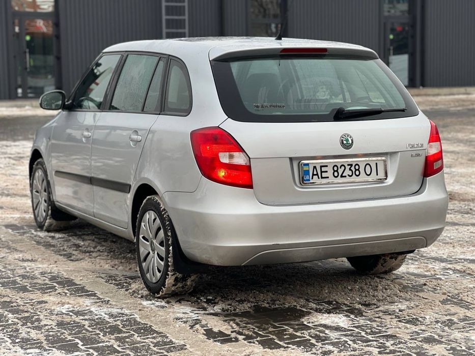Продам Skoda Fabia 2011 1.6 дизель
