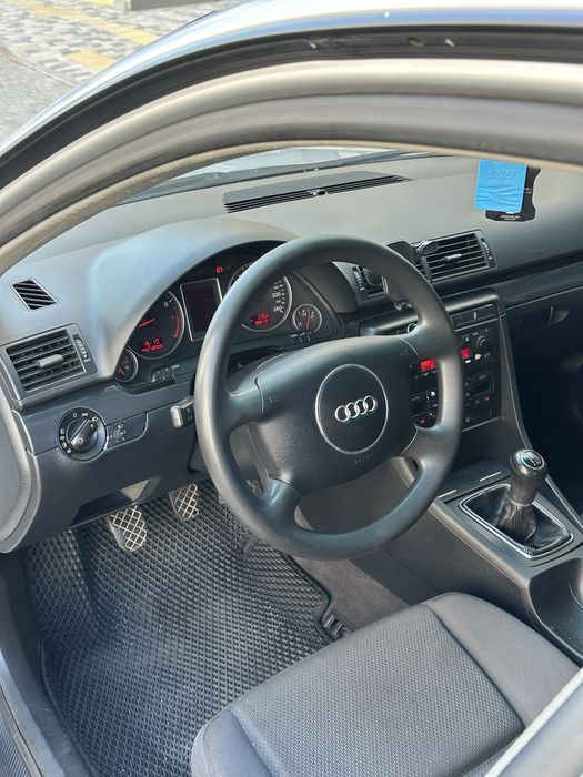 Audi A4B6 2004 рік 1.6 мпі