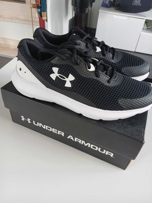 nowe Under Armour roz.44.5 oryginalne
