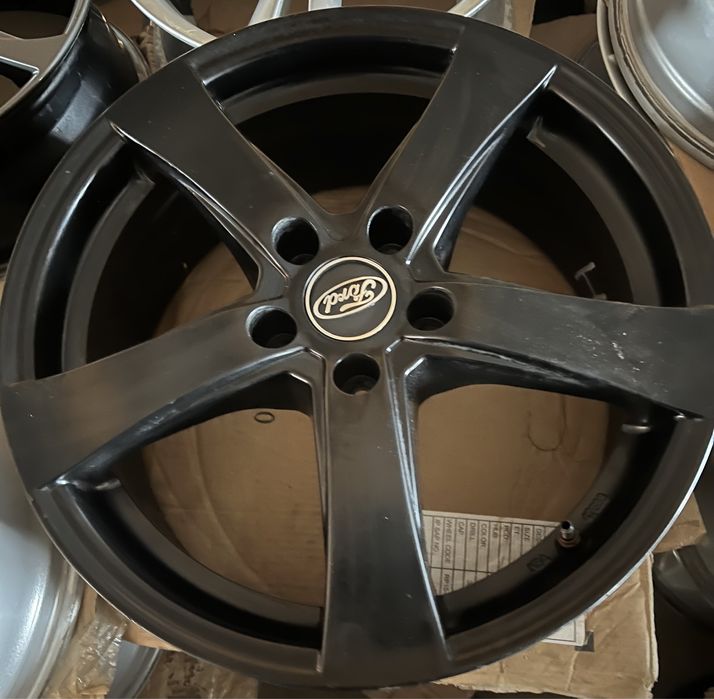 Диски Dezent Ford Escape Kuga R 17 5 108 Focus Mondeo Bmax