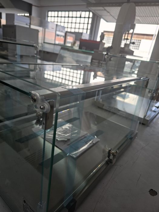 Vitrine expositora neutra