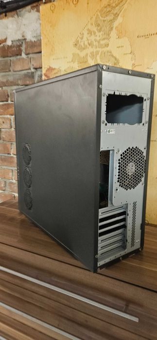 Obudowa komputera - Chiftec