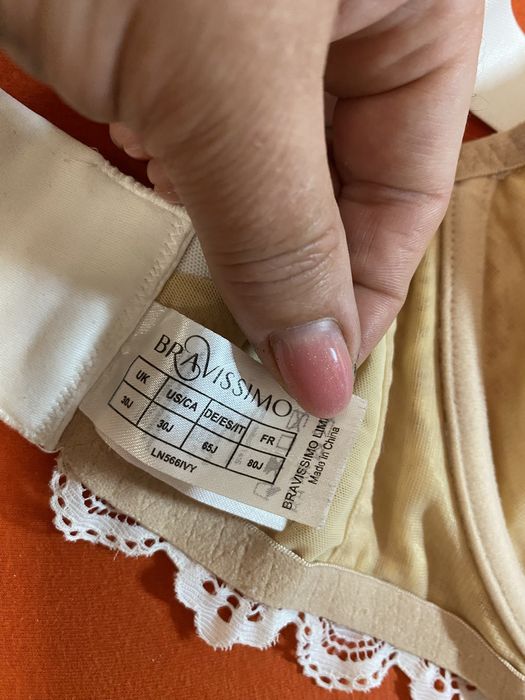 Бюстгалтер большая чашка маленький обьем размер на фото