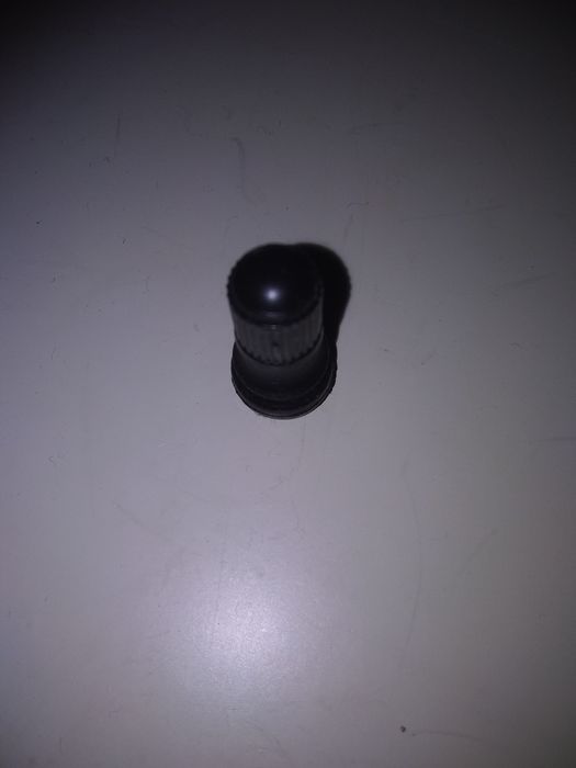 Штуцер вентиль сосок клапан колеса  безкамерної шини електросамокату