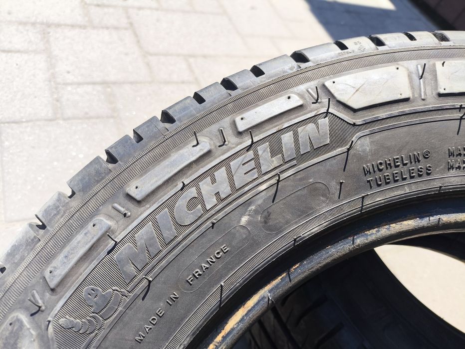 Резина 215/65 R16C літо Michelin Agilis 3