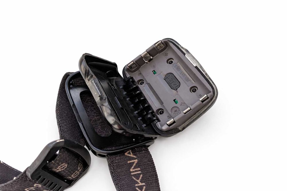 Налобний ліхтар Petzl Tikkina 300 lm