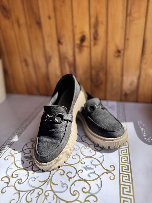 Лофери натуральний замш