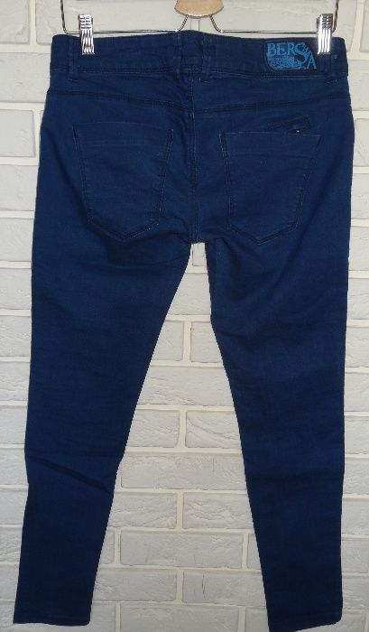 Spodnie damskie Bershka 38 M granatowe