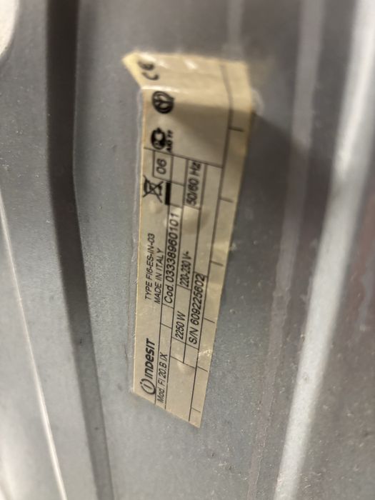 Forno Indesit FI 20.B IX 2250W