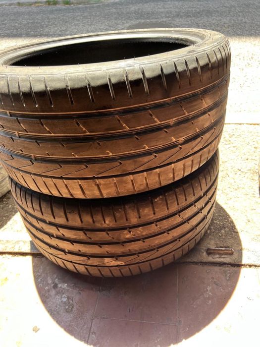 255/35/18 Hankook 2 pneus
