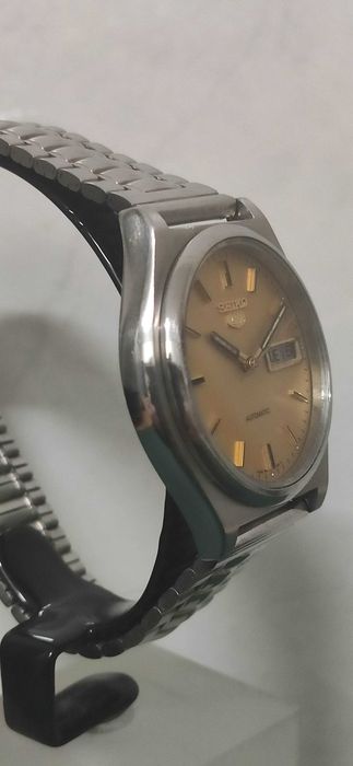 Relógio antigo Seiko 5 automático