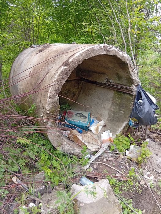 ВІДДАМ БЕЗКОШТОВНО кільце бетонне, бетонна чаша, септик, криниця