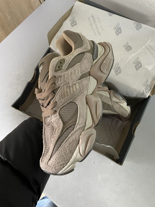 Кроссовки New Balance 9060 Mushroom 36-45