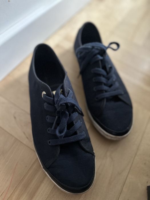 Tommy Hilfiger granatowe trampki ( roz. 41/42)g