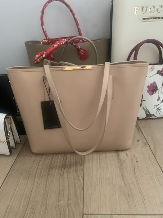 Torebka bezowa Ted Baker London Niwa