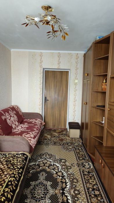 Продається кімната в гуртожитку в центральній частині міста Рожище.