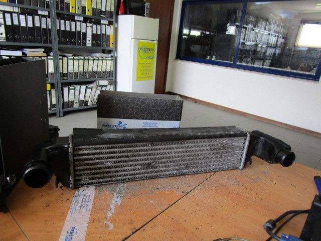 Radiador do intercooler BMW 3 (E46)