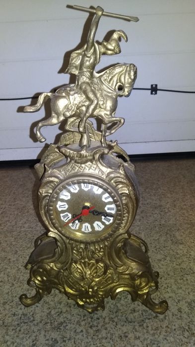 Relógio em latão maciço