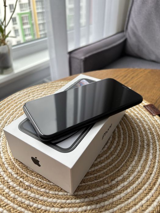 Iphone XR, Black, 64 GB