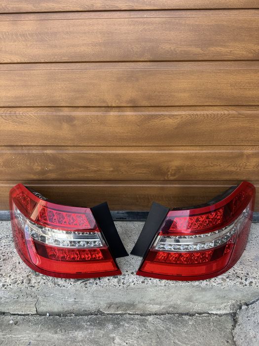 Фонарь Стоп Ліхтар лівий правий Mercedes w212 сідан