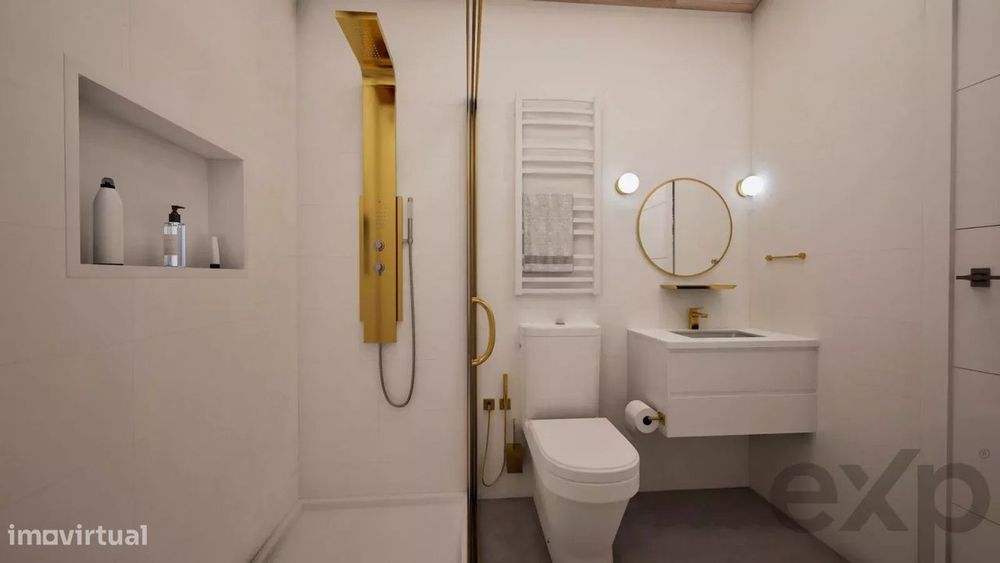 Excelente T2 remodelado com terraço