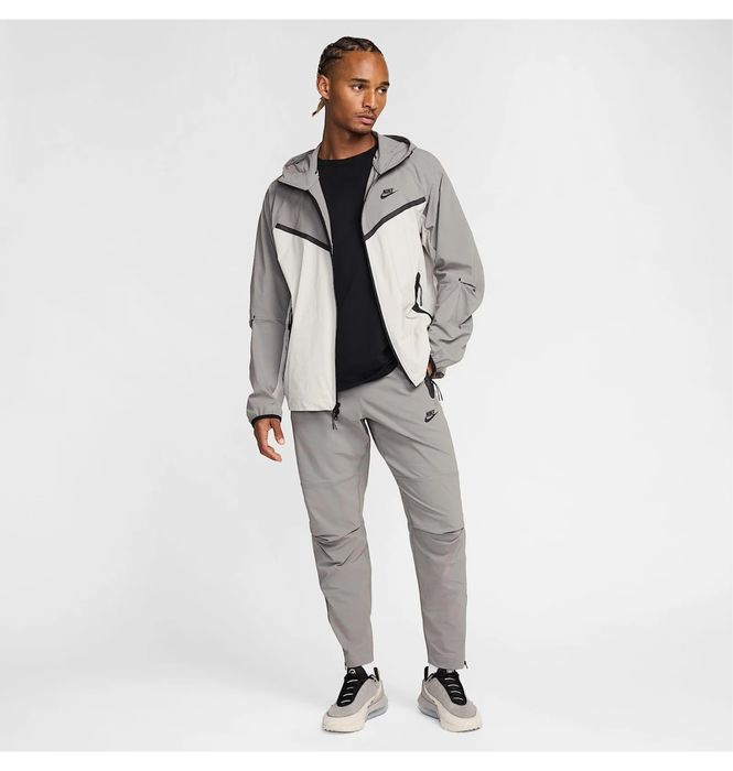 Костюм Nike Tech Woven оригінал HM8241-014_ HM7151-014