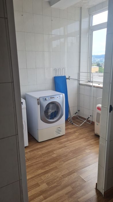 Arrendo quarto em apartamento T3 em felgueiras fica a 60 km do porto