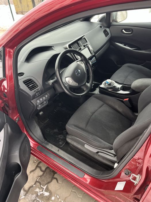 Оренда нісан ліф(24)