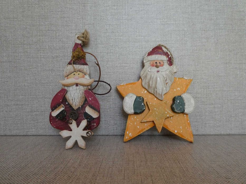 Vintage Hand-Painted Wooden Santa Claus Duo