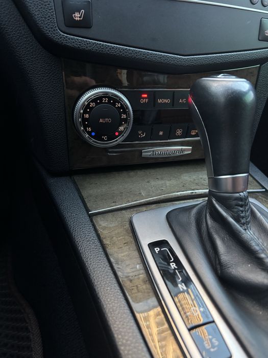 Mercedes-benz c220 універсал(ідеал)не фарбована