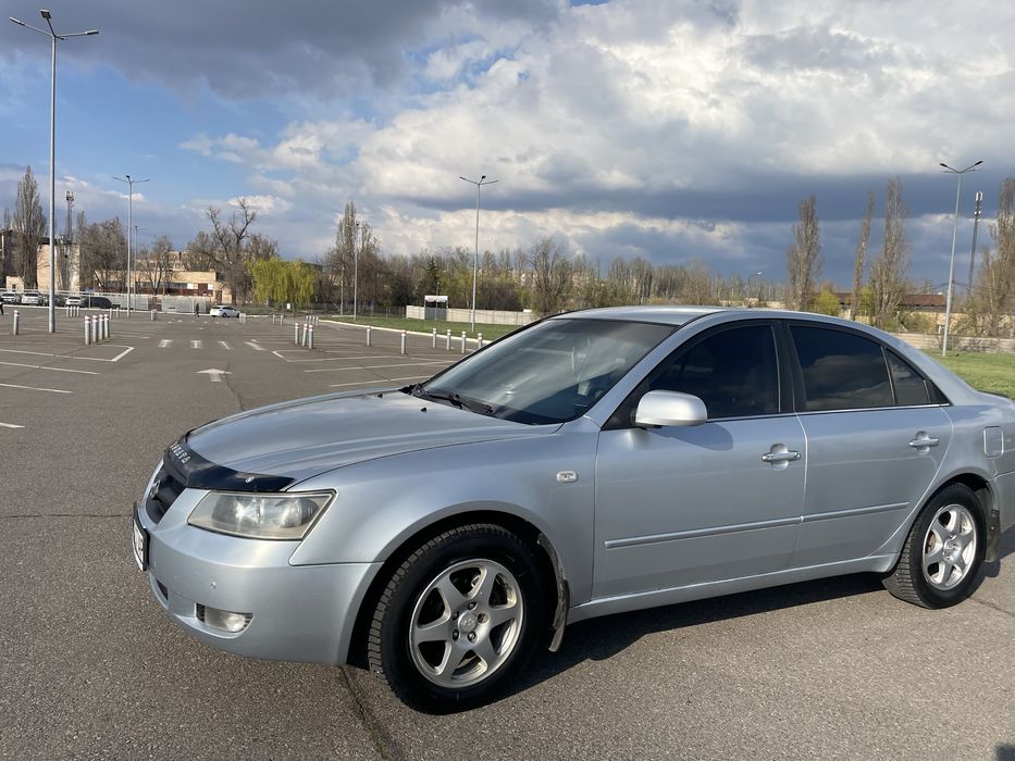 Продам    Sonata 2.4 газ/бен