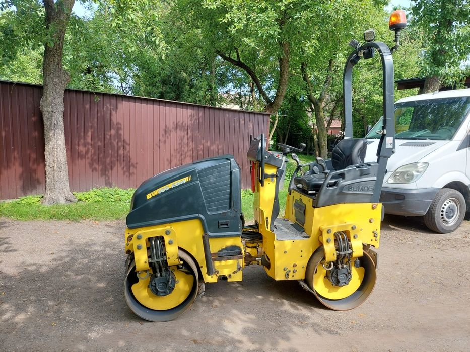 Walec BOMAG BW100 rok produkcji 2018 stal-stal silnik Kubota wibracja dwa bębny zraszacze dwa bębny walec tandemowy po przeglądzie
