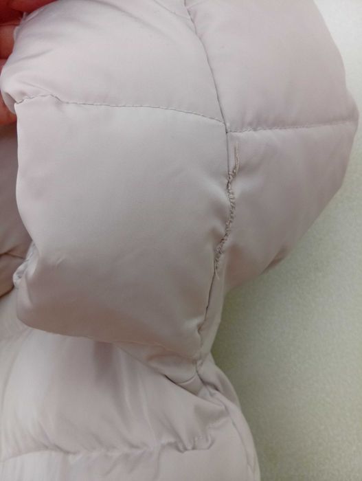 Beżowa pikowana dziewczęca kurtka zimowa 152