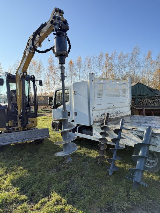 Minikoparka CAT 3 t Wiertnica do 2,5 m głebokości fi 20,30,40,50, Młot