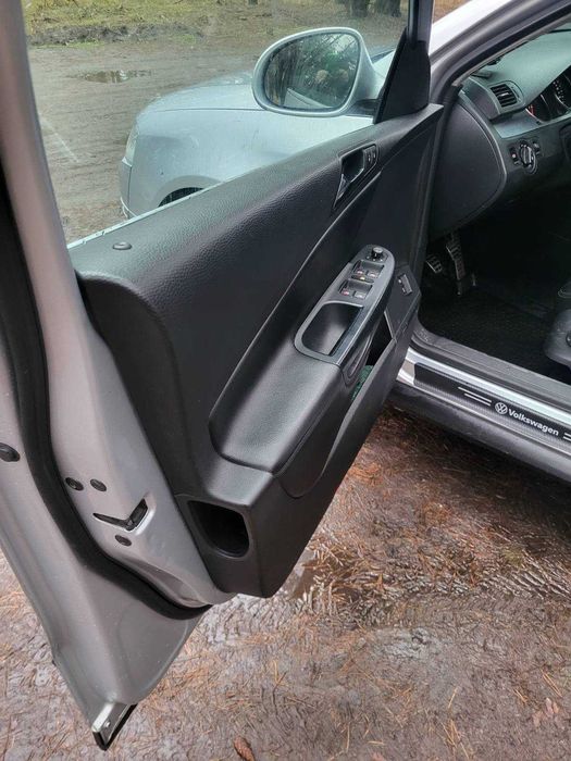 Volkswagen  Passat B6