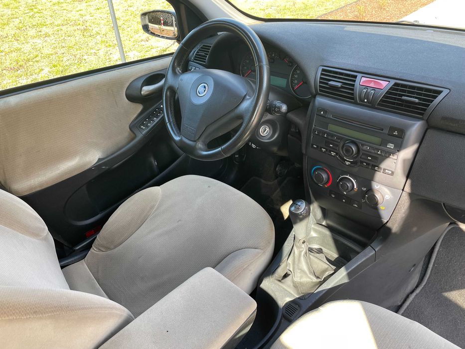 Fiat Stilo 1.7 klimatyzacja, czujniki parkowania, tempomat