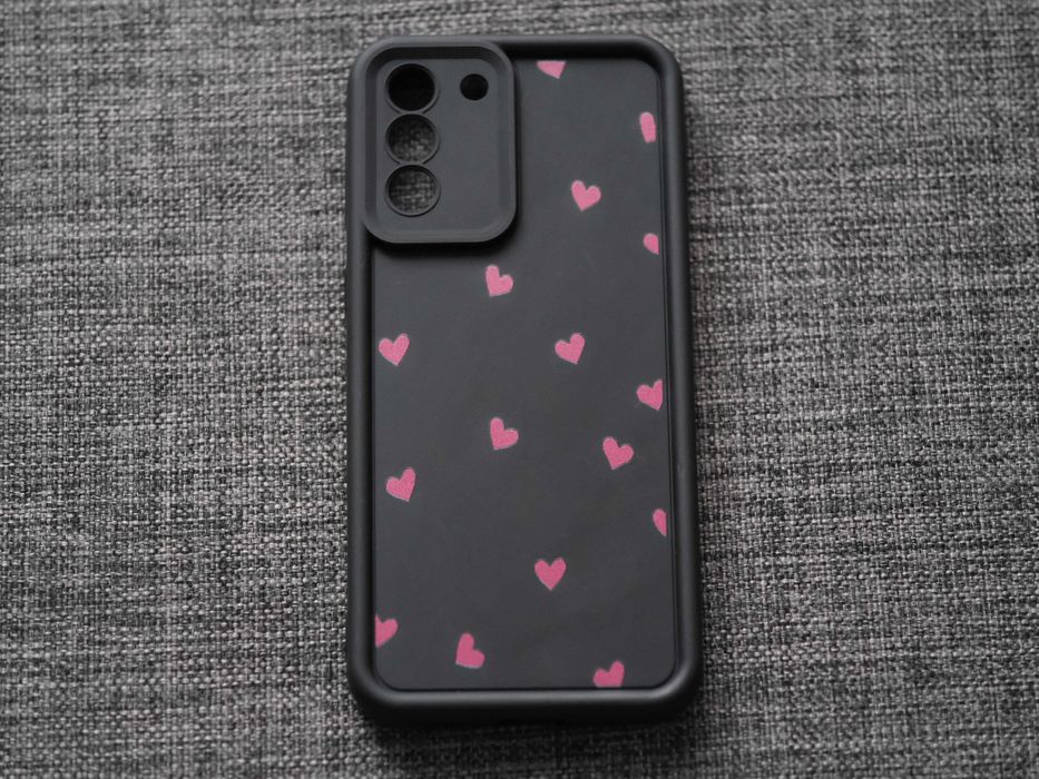 Etui Samsung S21 + 5G serduszka