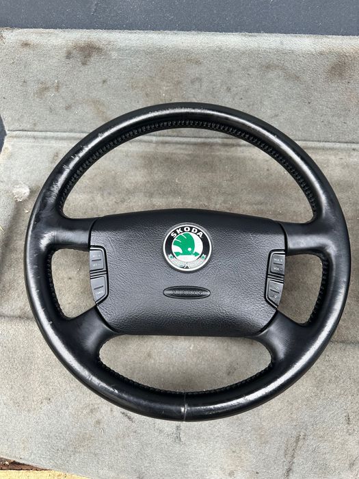 ‼️Кермо Skoda Superb Ovtavia Tour‼️