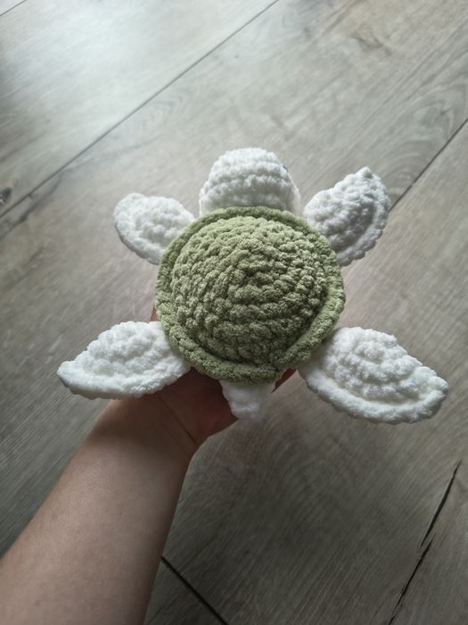 Pluszak żłówik na szydełku