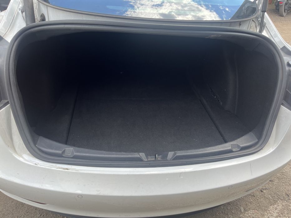 Tesla Model 3 2022 LFP 62 кВт Біла, Райзен + Тепловий насос, свіжий пригін США