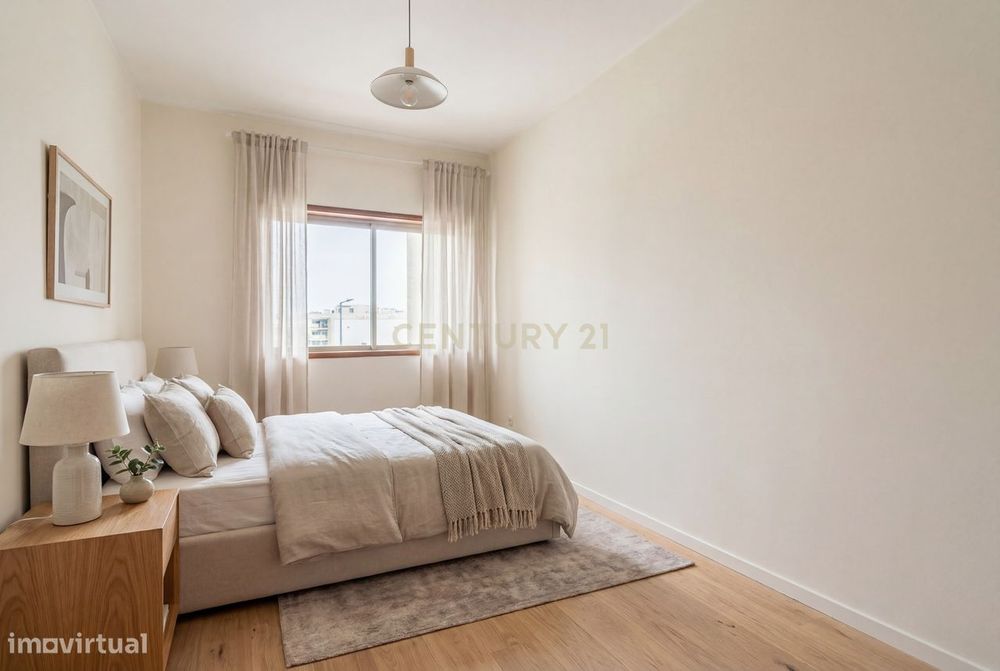 Apartamento T1 em Braga, Maximinos para recuperar - Oportunidade Única
