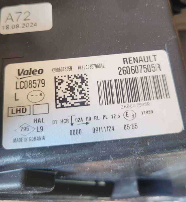 Renault Megane IV lampa przednia lewa prawa