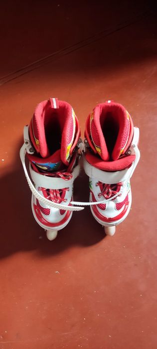 Ролики розсувні дитячі із захистом та світловою індикацією.