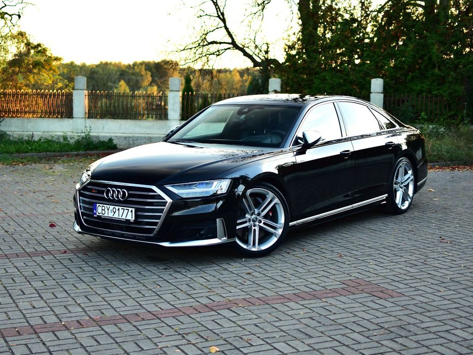 Audi S8