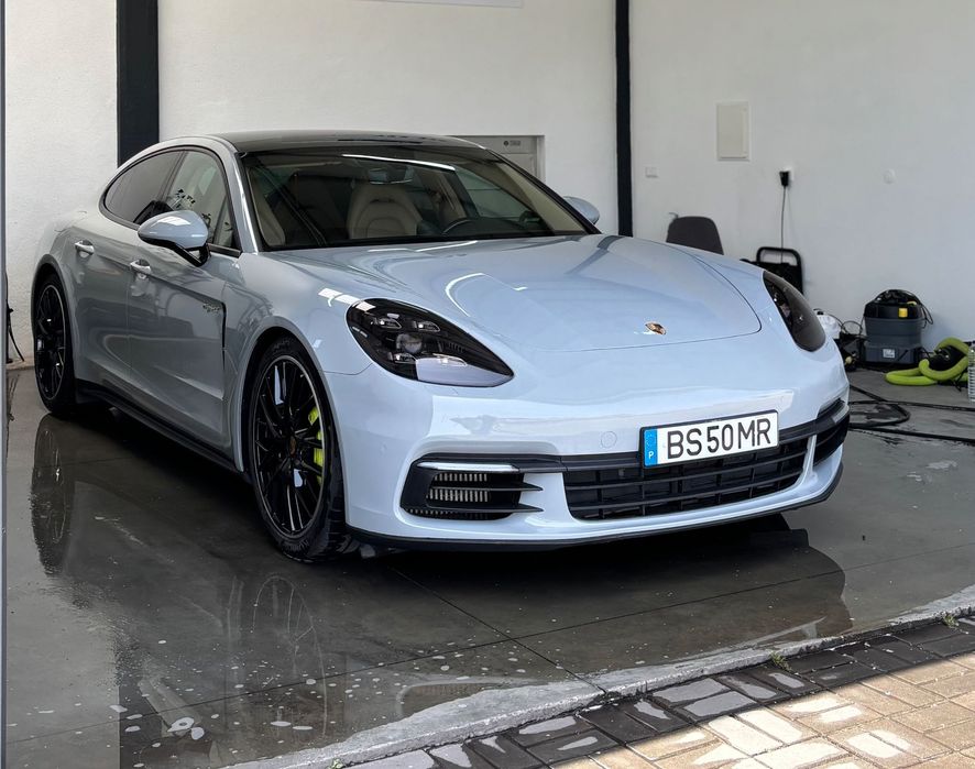 Porsche Panamera S E-Hybrid