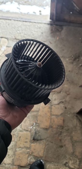 Моторчик вентиляції салону Ситроен с5x7