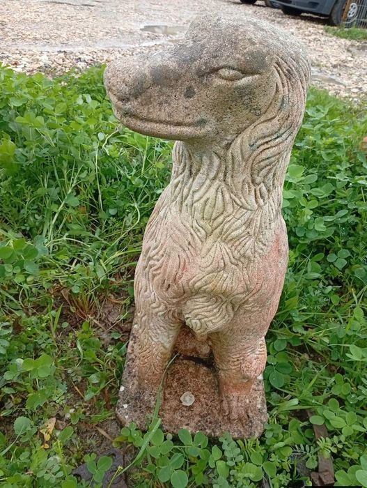 Estátua decorativa em cimento