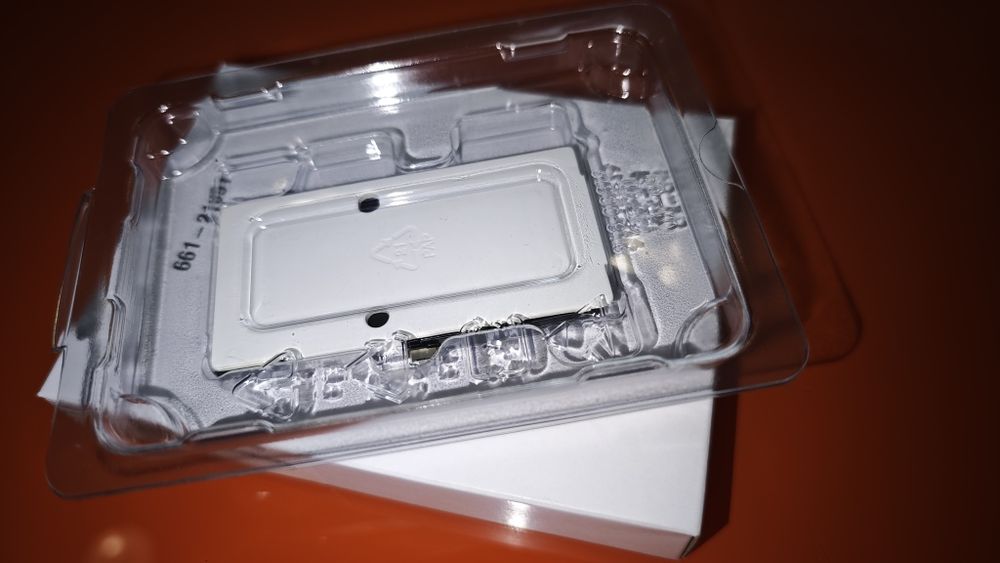 Wymiana baterii iPhone oryginał, gwarancja producenta