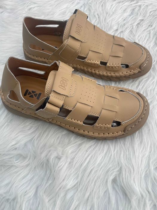 Sandały męskie rozm. 39 beżowe komfortowe nowe z metką Casual Outdoor