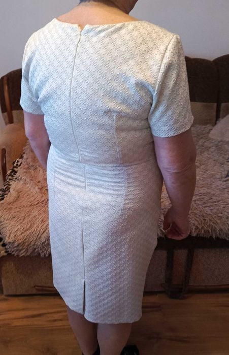 Sukienka 42 bardzo elegancka